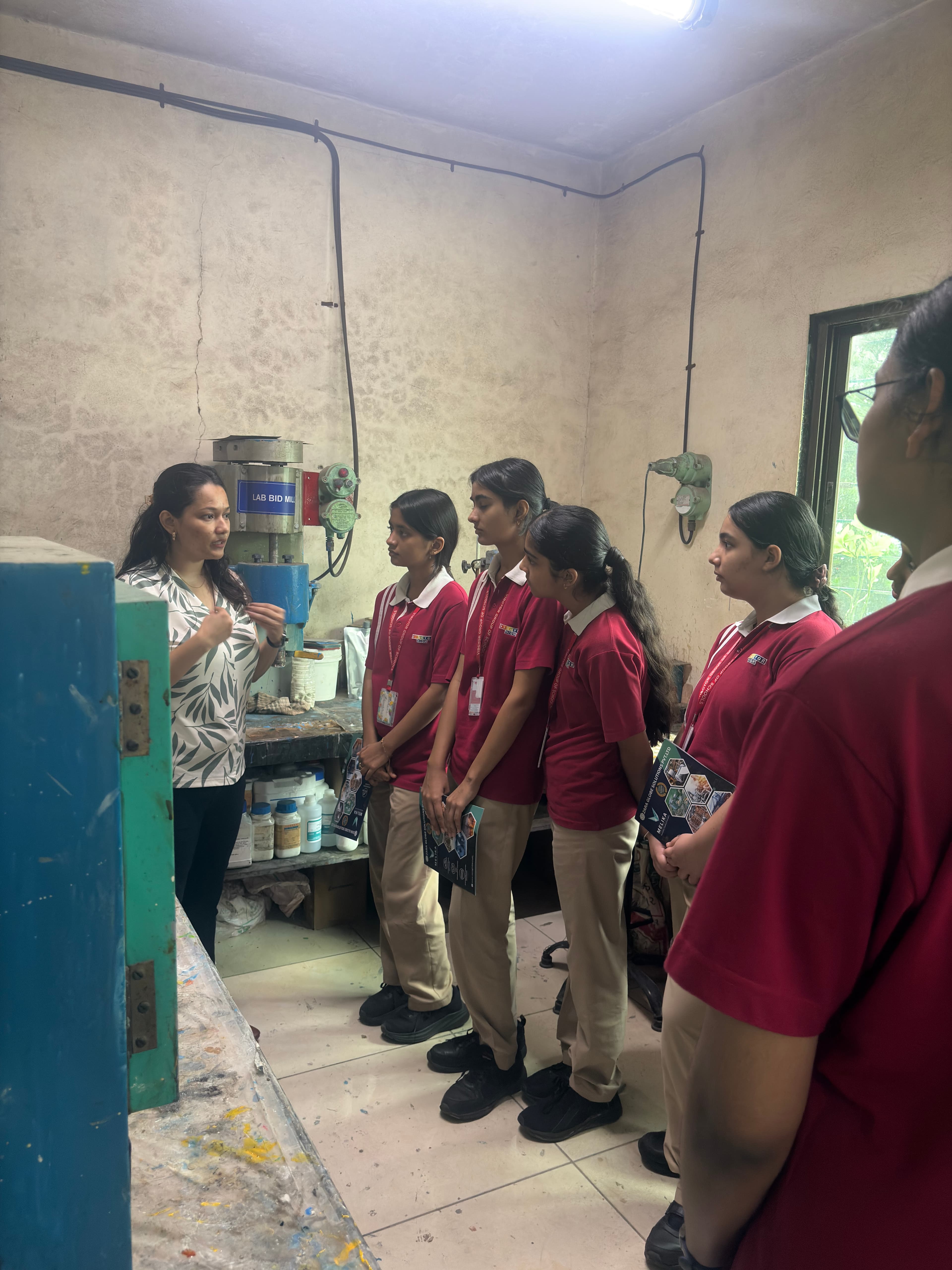 VIBGYOR HIGH, Kharghar students gathered for the closing session at Zara Globe Solutions